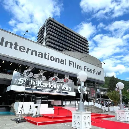 Bob Apartma - Abertham אברטאמי